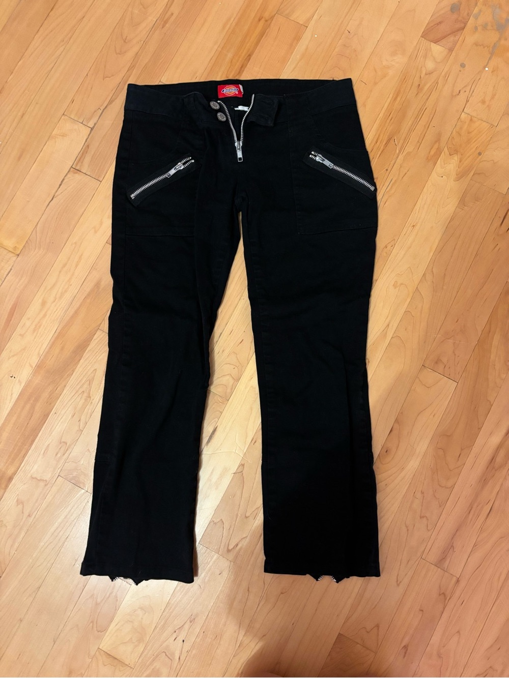 Vintage Dickies Black Zip Detail capris Size 3 –